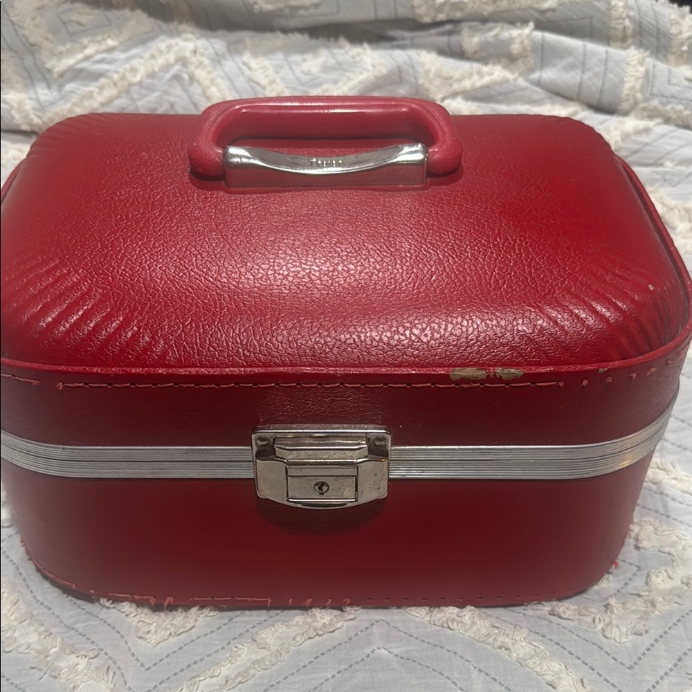 Trojan Red Travel Case